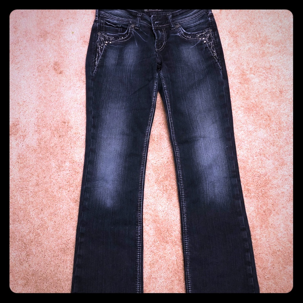 Silver 28x33 jeans, like new!